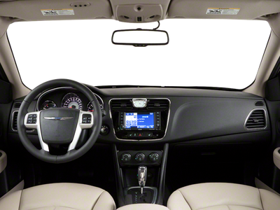 2012 Chrysler 200 Limited