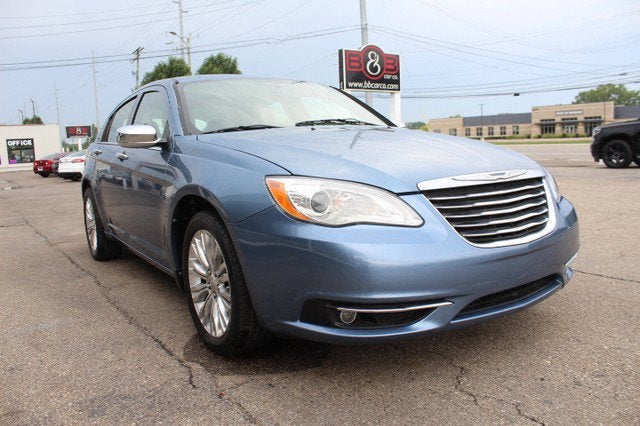 2011 Chrysler 200 Limited