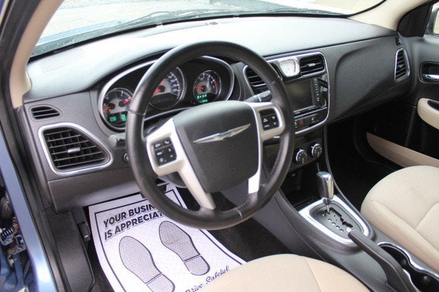 2011 Chrysler 200 Limited
