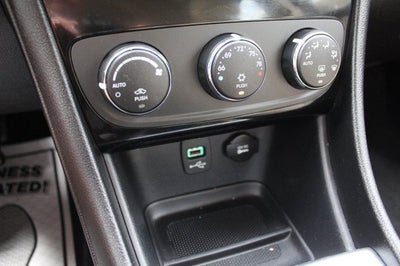 2011 Chrysler 200 Limited