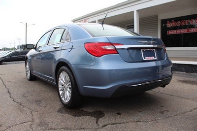 2011 Chrysler 200 Limited