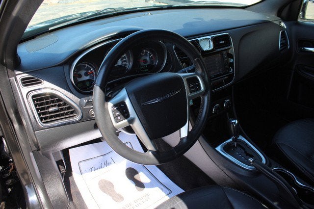 2012 Chrysler 200 Limited