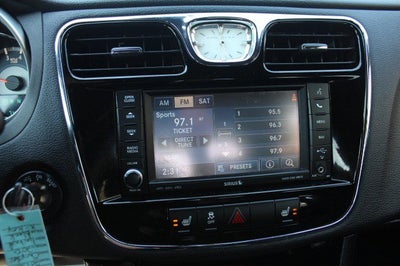 2012 Chrysler 200 Limited