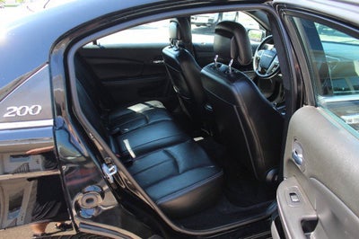 2012 Chrysler 200 Limited