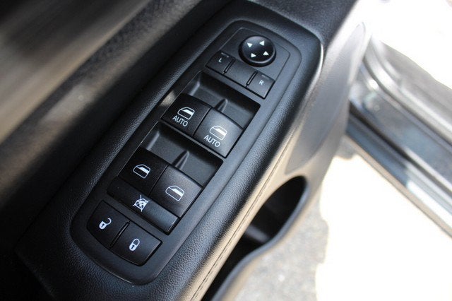 2019 Jeep Grand Cherokee Laredo E