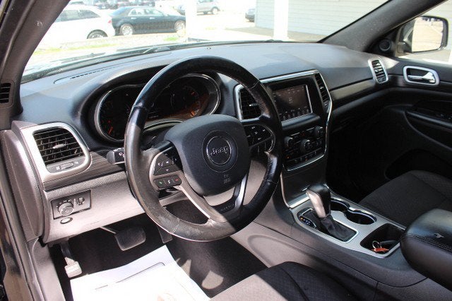 2019 Jeep Grand Cherokee Laredo E