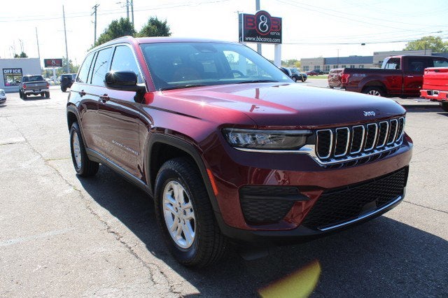 2022 Jeep Grand Cherokee Laredo