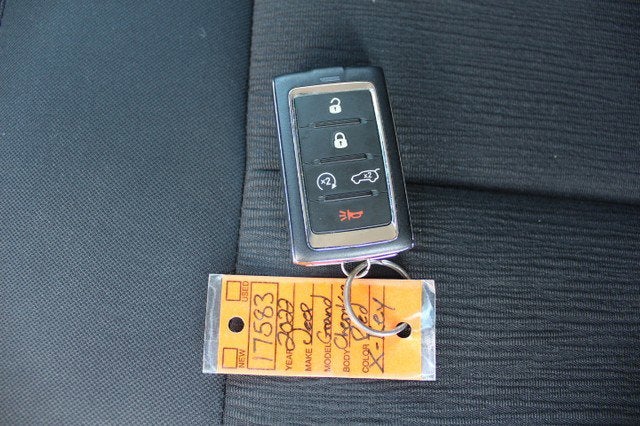 2022 Jeep Grand Cherokee Laredo