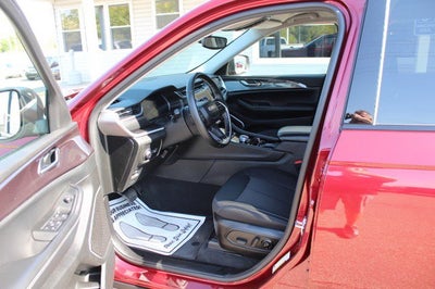 2022 Jeep Grand Cherokee Laredo