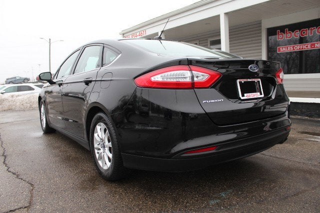 2016 Ford Fusion S