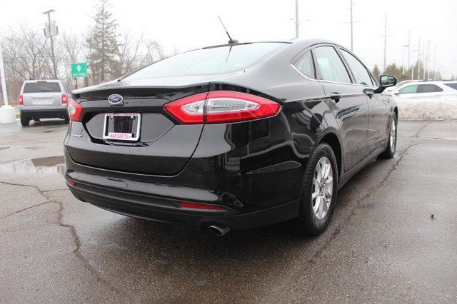2016 Ford Fusion S
