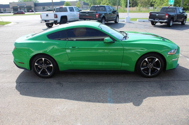 2019 Ford MUSTANG COUPE