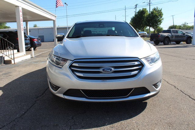 2018 Ford Taurus Limited