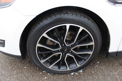 2019 Ford Taurus Limited