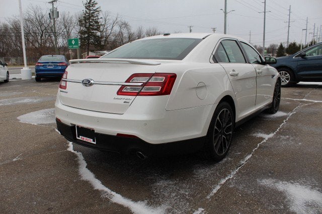 2019 Ford Taurus Limited