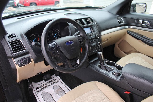 2017 Ford Explorer Base