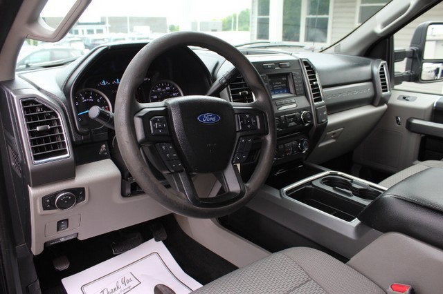 2017 Ford Super Duty F-250 SRW XLT