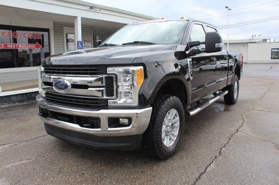 2017 Ford Super Duty F-250 SRW XLT