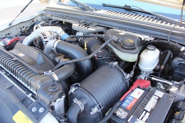 2006 Ford Super Duty F-350 DRW Lariat