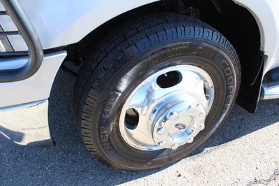 2006 Ford Super Duty F-350 DRW Lariat