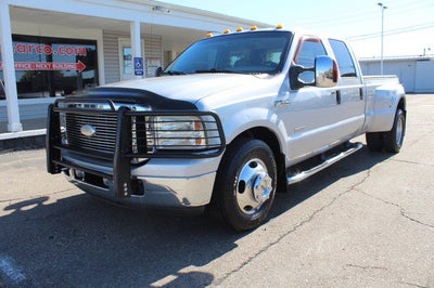 2006 Ford Super Duty F-350 DRW Lariat