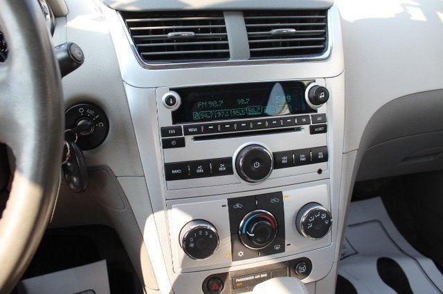 2011 Chevrolet Malibu LT w/2LT