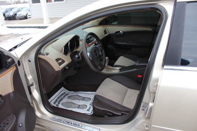 2009 Chevrolet Malibu LT w/1LT