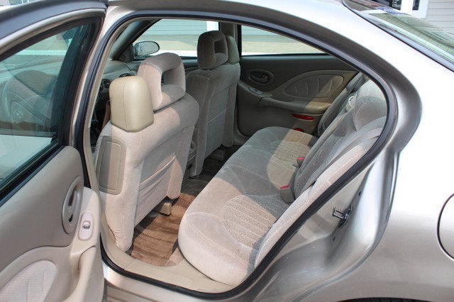 2002 Pontiac Bonneville SE