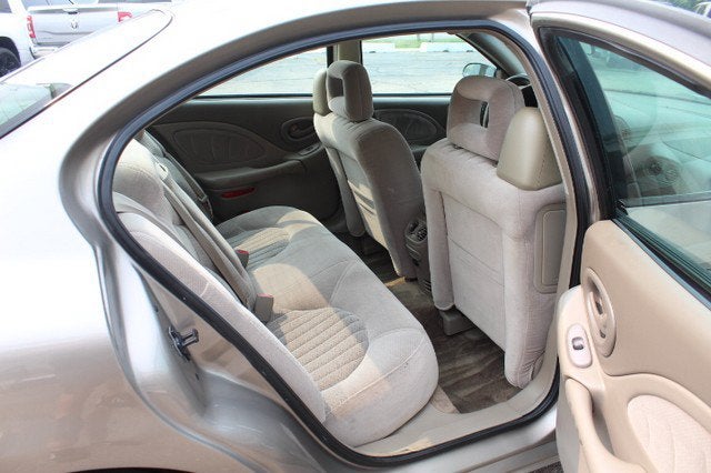 2002 Pontiac Bonneville SE
