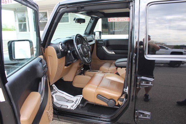 2011 Jeep Wrangler Unlimited Sahara