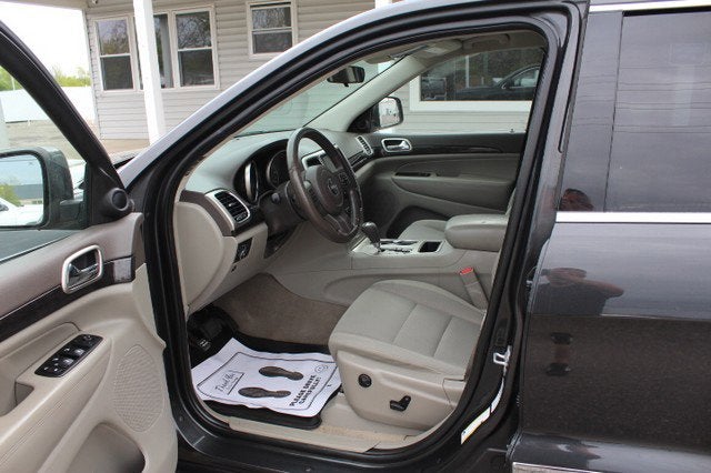 2011 Jeep Grand Cherokee Laredo
