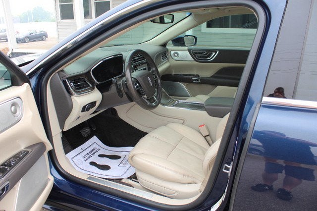 2017 Lincoln Continental Reserve