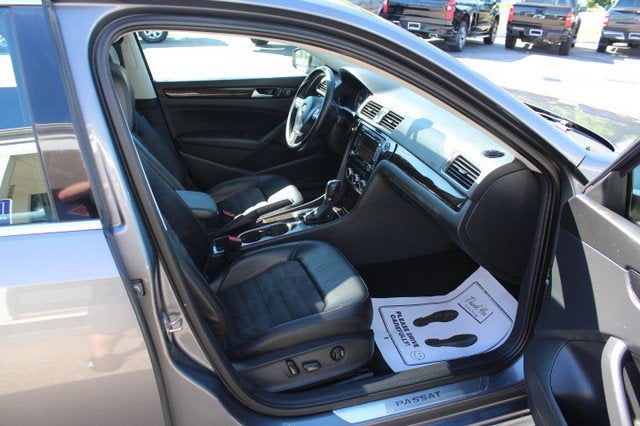 2015 Volkswagen Passat 2.0L TDI SEL Premium