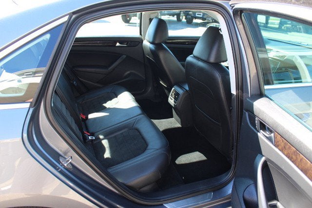 2015 Volkswagen Passat 2.0L TDI SEL Premium