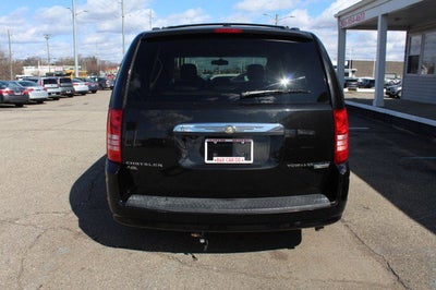 2010 Chrysler Town & Country Touring