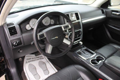 2010 Chrysler 300 Touring Signature