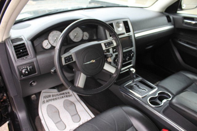 2010 Chrysler 300 Touring Signature