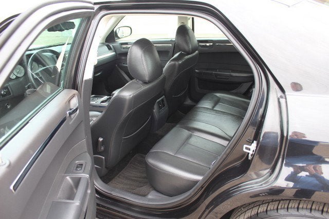 2010 Chrysler 300 Touring Signature