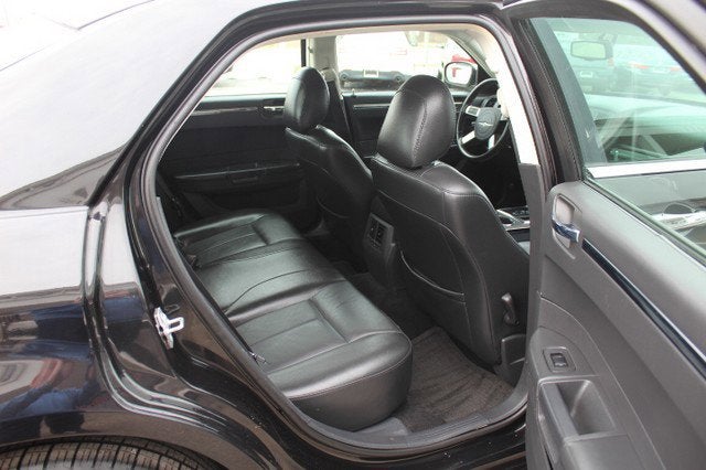 2010 Chrysler 300 Touring Signature