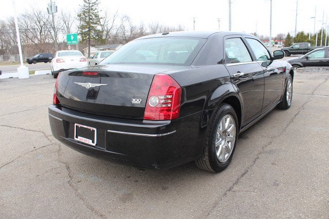 2010 Chrysler 300 Touring Signature