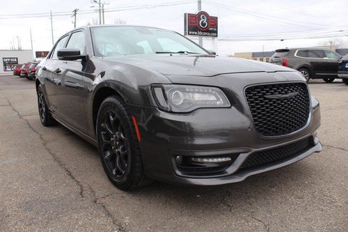 2022 Chrysler 300 Touring L