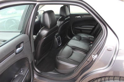 2022 Chrysler 300 Touring L