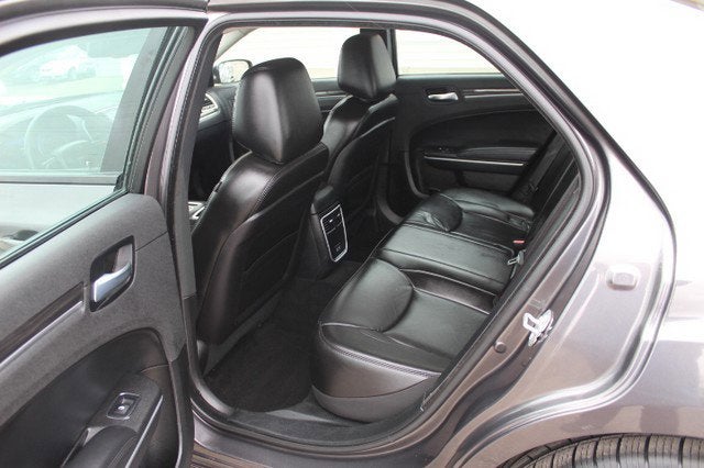 2022 Chrysler 300 Touring L