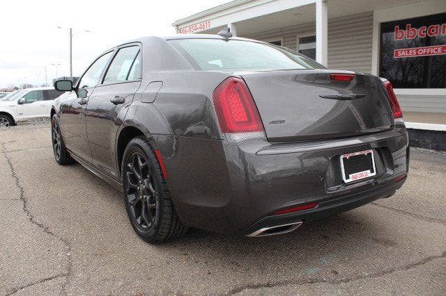 2022 Chrysler 300 Touring L