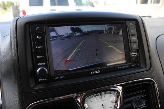 2014 Chrysler Town & Country Touring