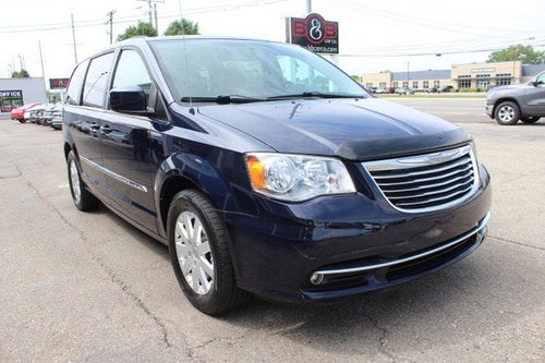 2016 Chrysler Town & Country Touring