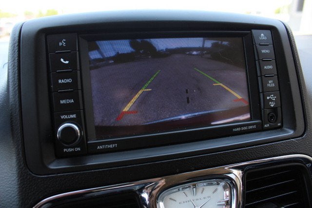 2014 Chrysler Town & Country Touring