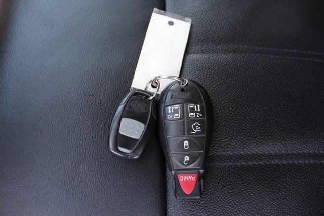 2014 Chrysler Town & Country Touring