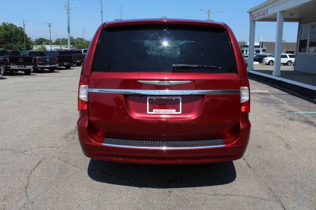 2014 Chrysler Town & Country Touring