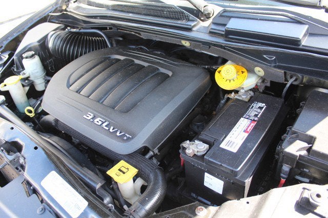 2016 Chrysler Town & Country Touring